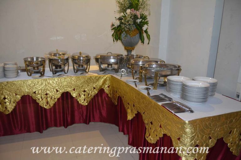 Paket Catering menu prasmanan untuk arisan keluarga